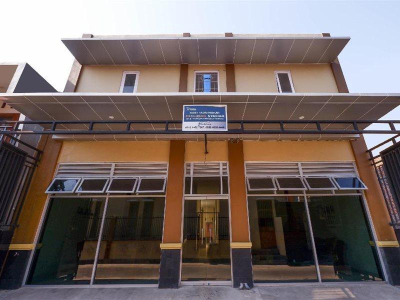 Hotel Super Oyo 1506 Shabrina 2 Syariah Solo Zewnętrze zdjęcie